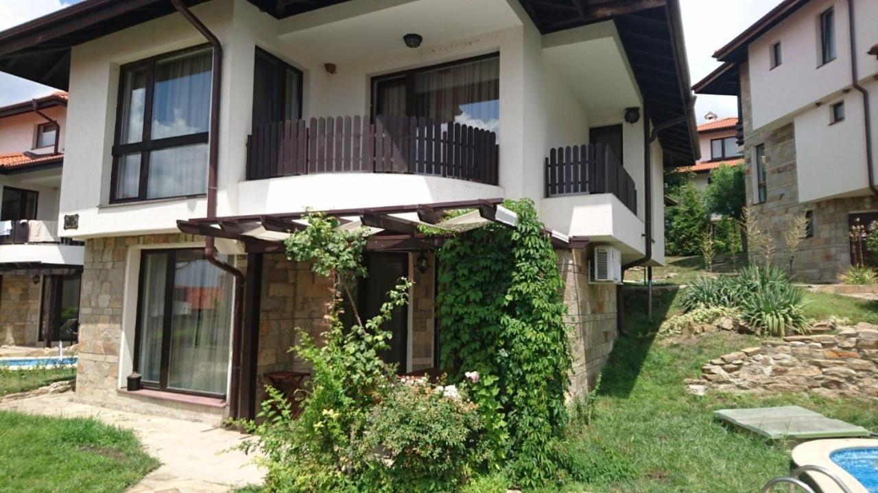 Villa Nina - Bay View Villas Кошарица Экстерьер фото