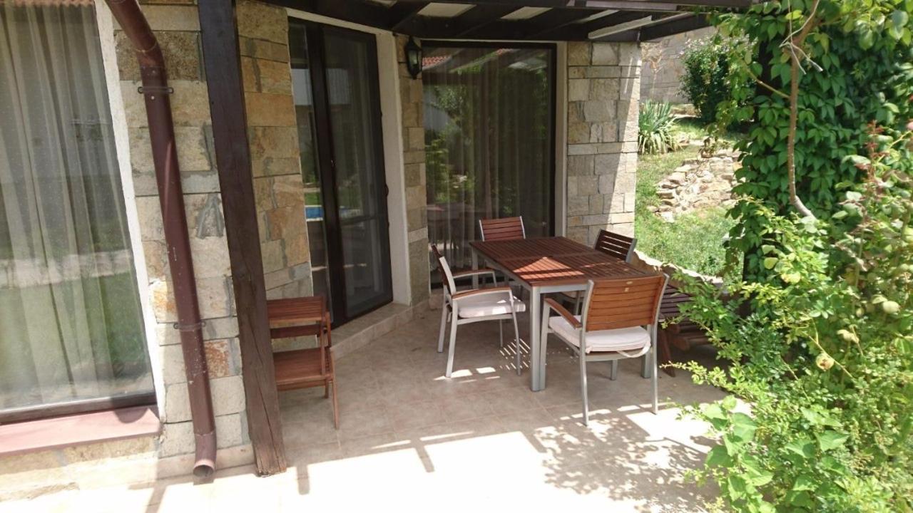 Villa Nina - Bay View Villas Кошарица Экстерьер фото